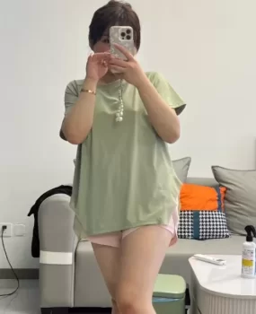 长得挺有福气的 很懂事 做完躺身边陪你聊会天