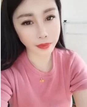丝袜轻熟女3张